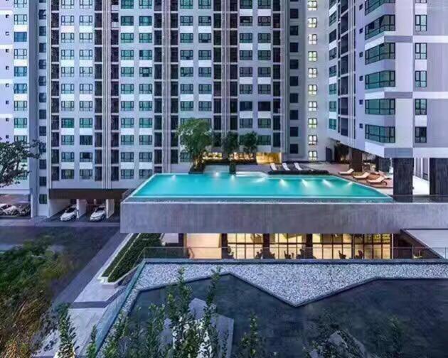 The Base Central Pattaya Buitenkant foto