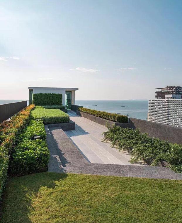 The Base Central Pattaya Buitenkant foto